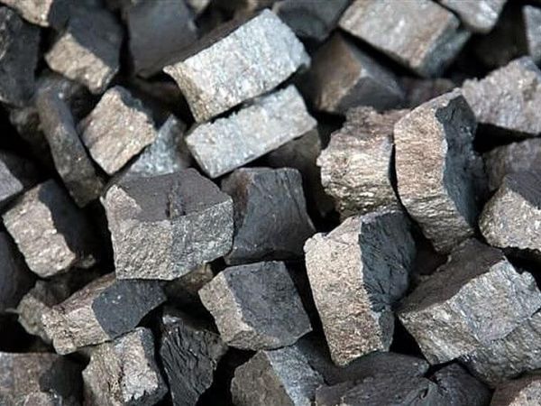 Xin xuất khẩu hàng vạn tấn khoáng sản